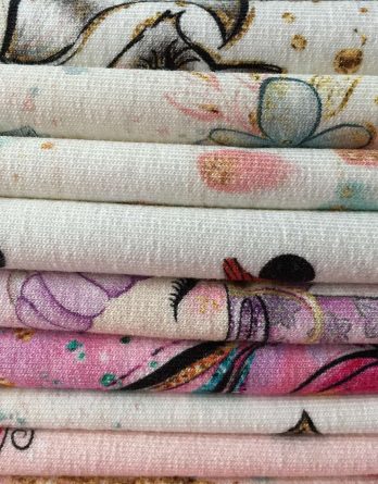 2m Mädchen Stoffreste Überraschungspaket | mit Jerseys, Unis und Sweats | pro Stoff 20-45 cm lange Kinderstoffe á ca. 150 cm breit | Ökotex 2m Mädchen Stoffreste Überraschungspaket | mit Jerseys, Unis und Sweats | pro Stoff 20-45 cm lange Kinderstoffe á ca. 150 cm breit | Ökotex