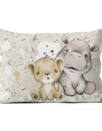 1 Baumwollstoff Polster Panel – 59x40cm – Steppenliebe – Löwe und Flusspferd / Hippo – Digital – Ökotex