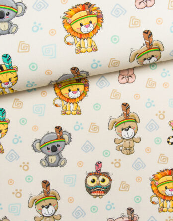 1 French Terry Sweat Stoff Panel mit Koalabär mit Indianerfeder und Herzen auf beige - 40x50cm - Mädchen und Jungen Sommersweat Kinderstoff - Digital - Ökotex - Wildtiere als Indianer FTcutieindianbeige2 348x445 - 1 French Terry Sweat Stoff Panel mit Koalabär mit Indianerfeder und Herzen auf beige - 40x50cm - Mädchen und Jungen Sommersweat Kinderstoff - Digital - Ökotex - Wildtiere als Indianer