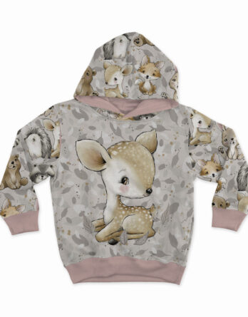 0,5m Premium Baumwollstoff mit Waldtiere wie Reh, Bär, Hase, Igel, Fuchs und Waschbär auf Blätter - Babyliebe mit Tiere im Wald - Digital - Ökotex pullower dzieciaki lasu sarenka 348x445 - 0,5m Premium Baumwollstoff mit Waldtiere wie Reh, Bär, Hase, Igel, Fuchs und Waschbär auf Blätter - Babyliebe mit Tiere im Wald - Digital - Ökotex