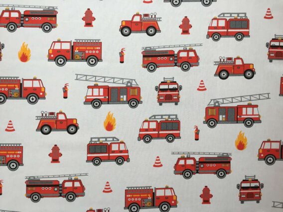 0,5m fester Jungen Baumwollstoff mit Fahrzeuge der Feuerwehr – Kranwagen Löschleiter Warnkegel Feuerlöscher – rot weiß schwarz orange – Digital – Ökotex