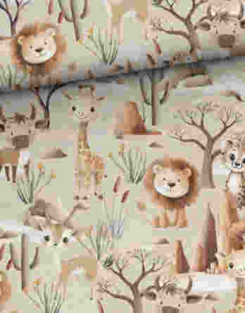 Safari Boy 348x445 - 1 French Terry Sweatstoff Panel mit süßem Löwen in der Steppe - 40x50cm - Wildtiere Sommersweat Kinderstoff für Jungen - Digitaldruck - Ökotex - Safari Boy