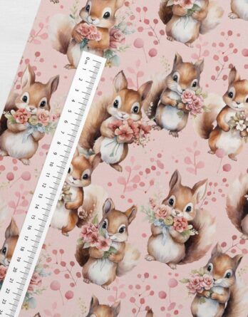 0,5m French Terry Sommersweat Stoff mit Eichhörnchen und Blumen auf rosa – Mädchen Stoffe zum Nähen für Neugeborene, Baby & Kinder – Digital – Ökotex – Squirrellove